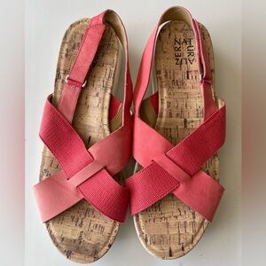 Naturalizer Liliac woman’s Sandel coral color size 12 M